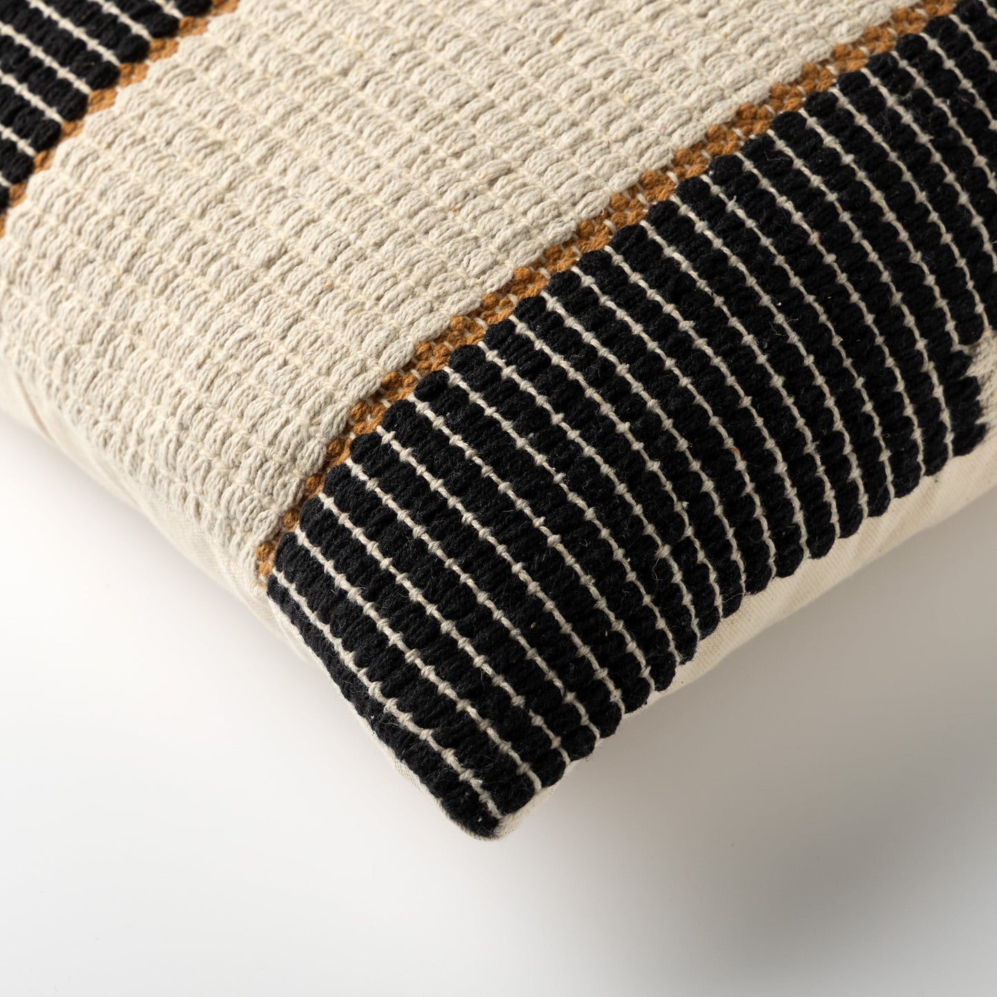 Dutch Decor - Sierkussen Vince Zwart/Wit