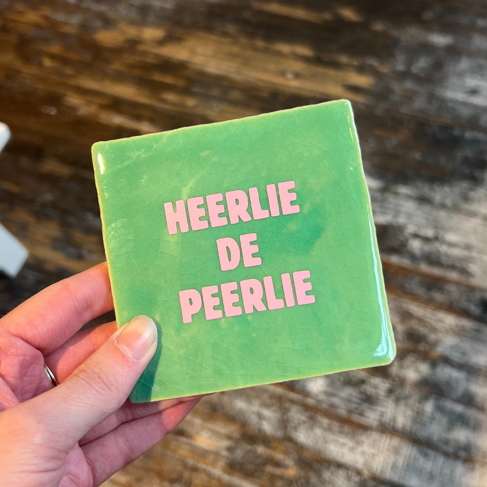 Tegeltje - Heerlie De Peerlie