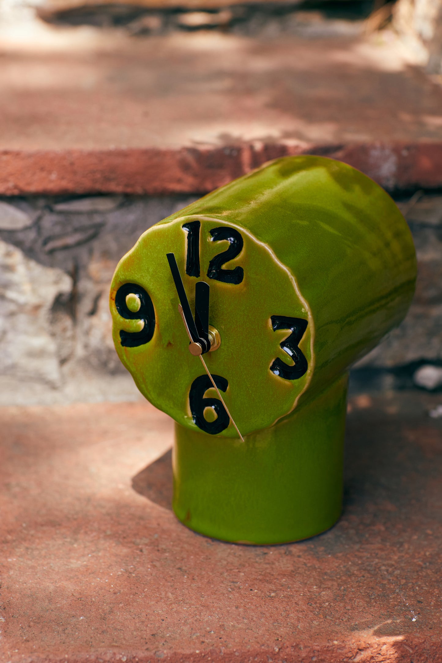 HKLIVING - Retro Ceramics Tafelklok - Olive