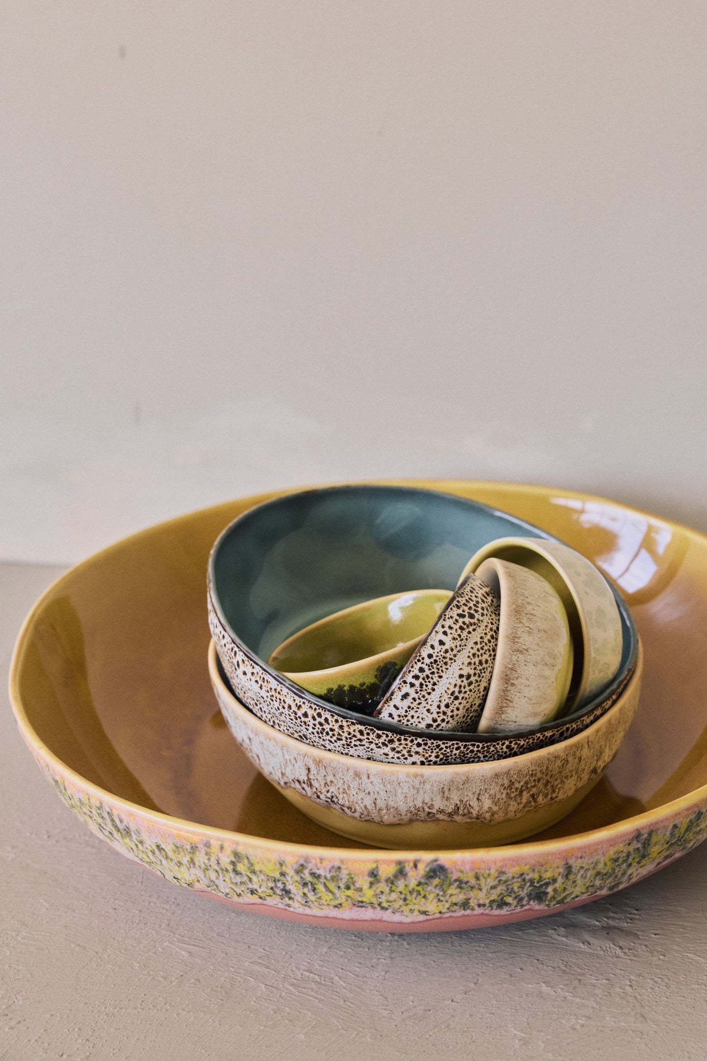 PRE-ORDER - HKLIVING - 70s ceramics: Pasta borden set van 2 - Custard