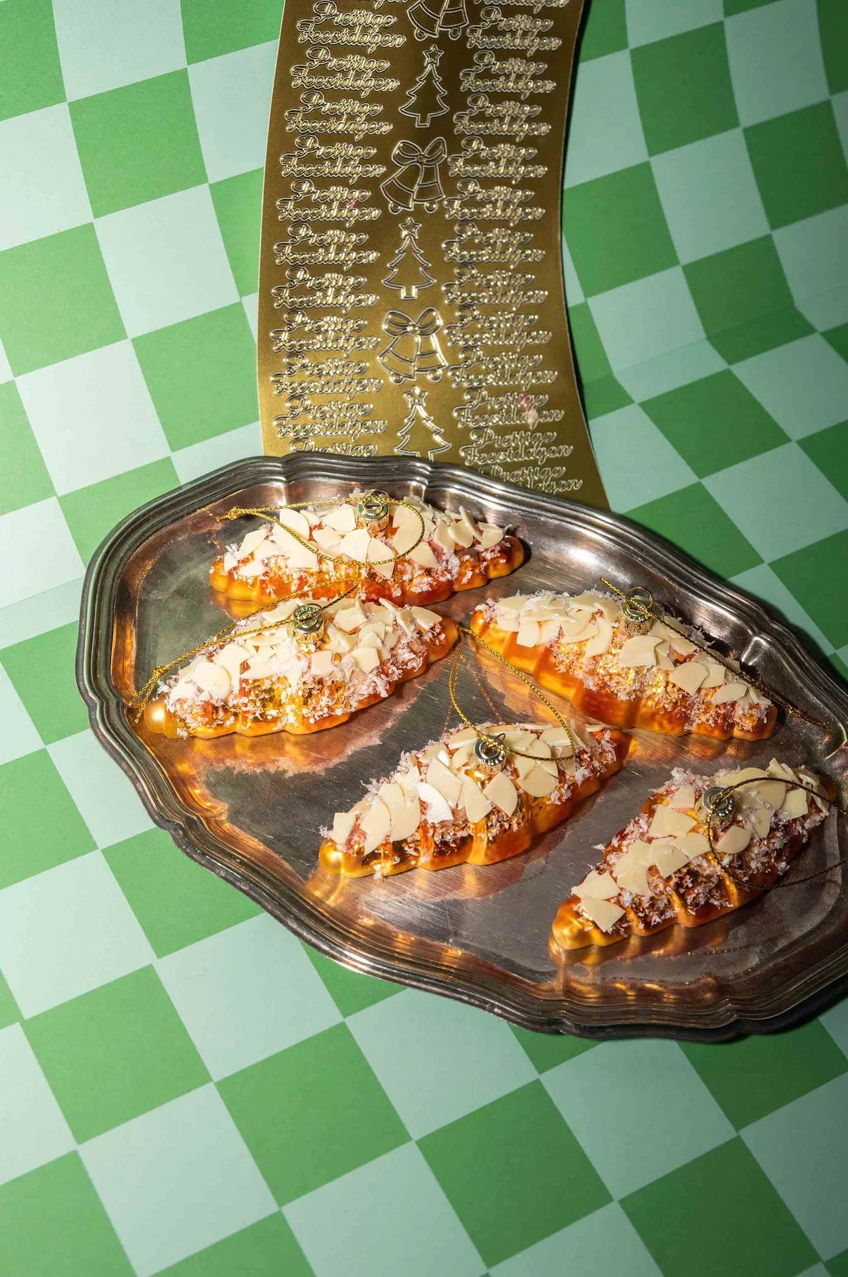 Yup In De Boom - Amandelcroissant Kerstornament