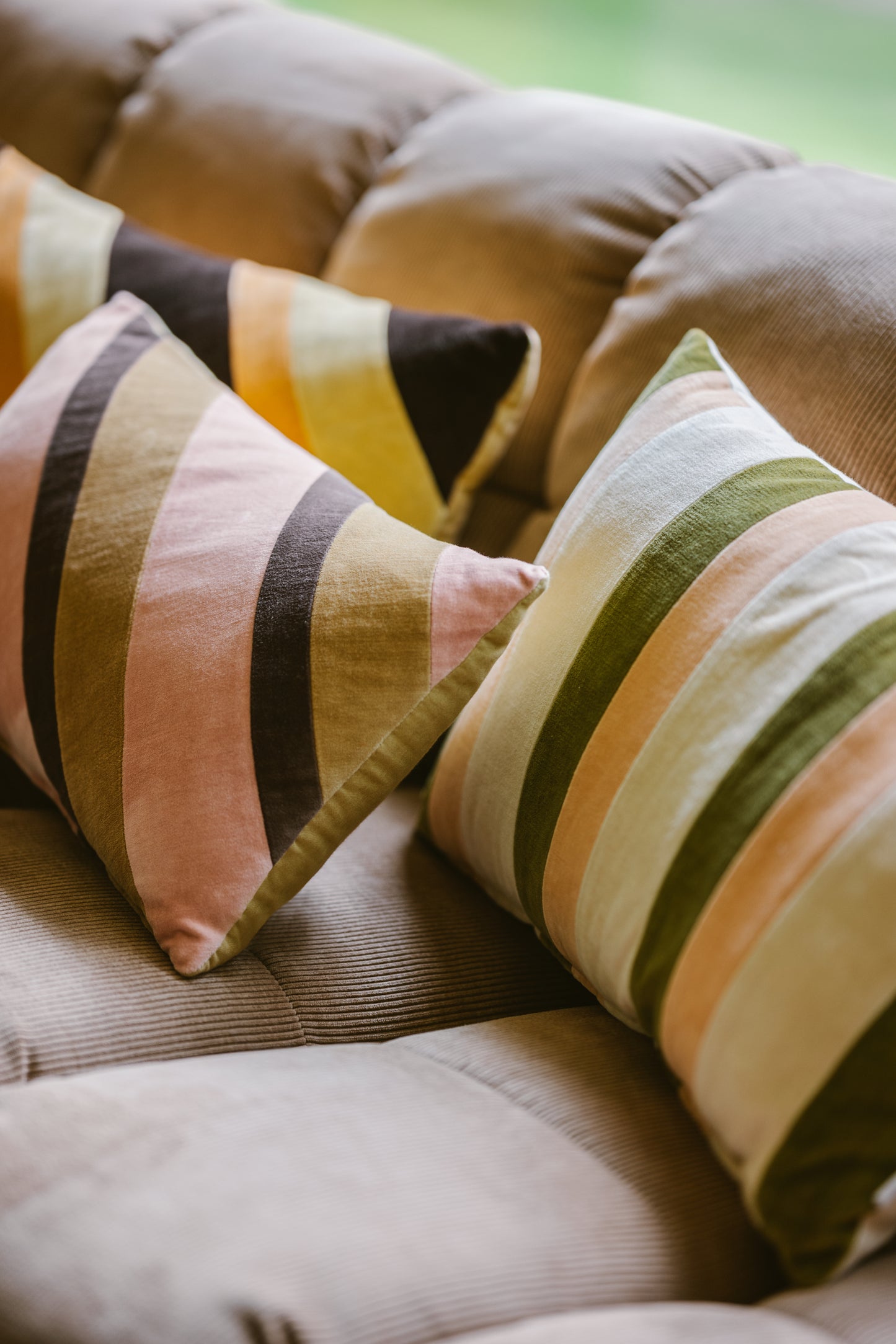 HKLIVING - Striped Velvet Sierkussen - Fields