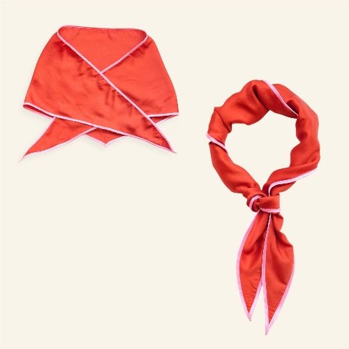 Mable Happiness - Triangle Scarf - Coral Pink