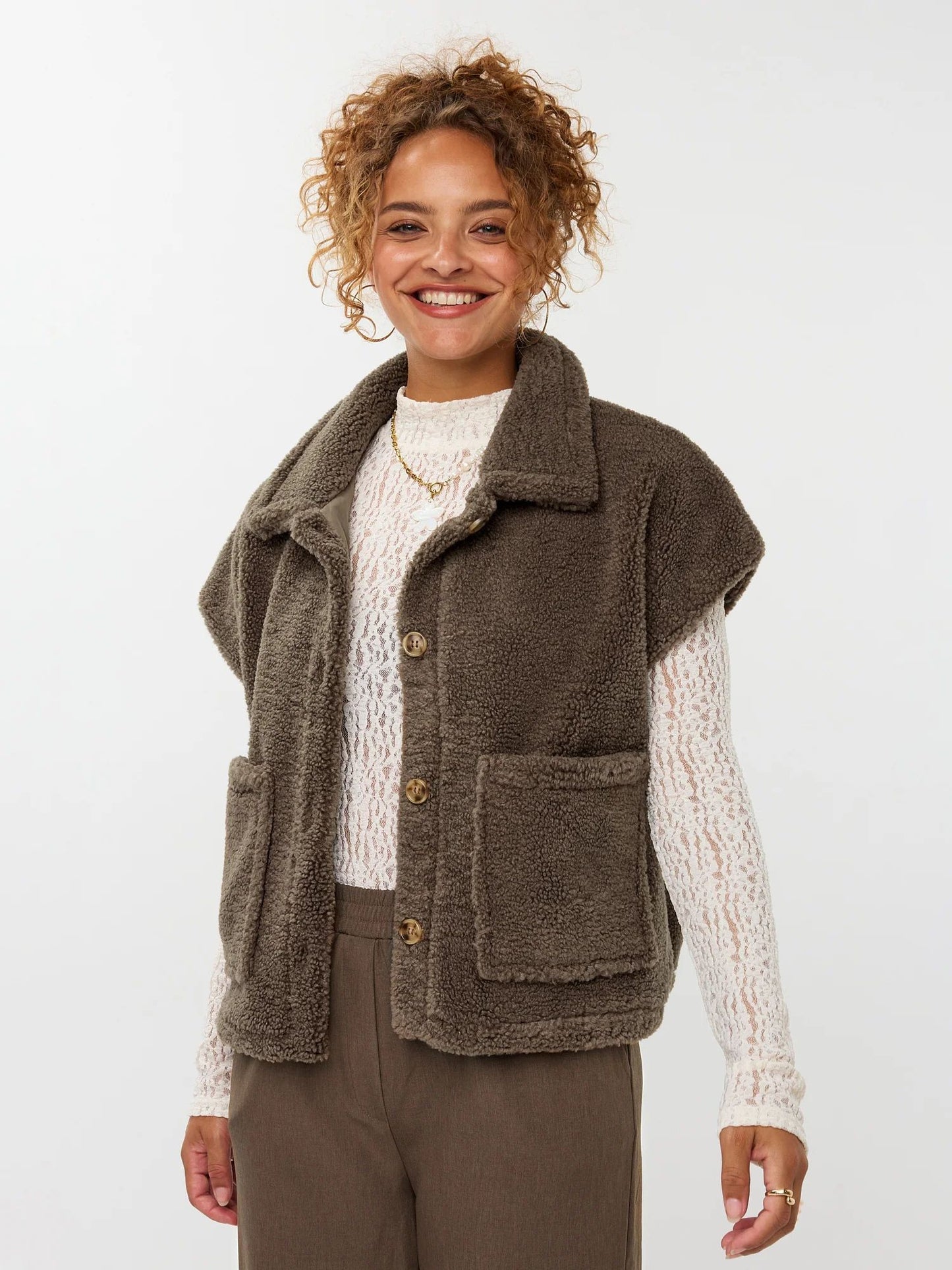 Ydence | Gilet Rejou | Mud