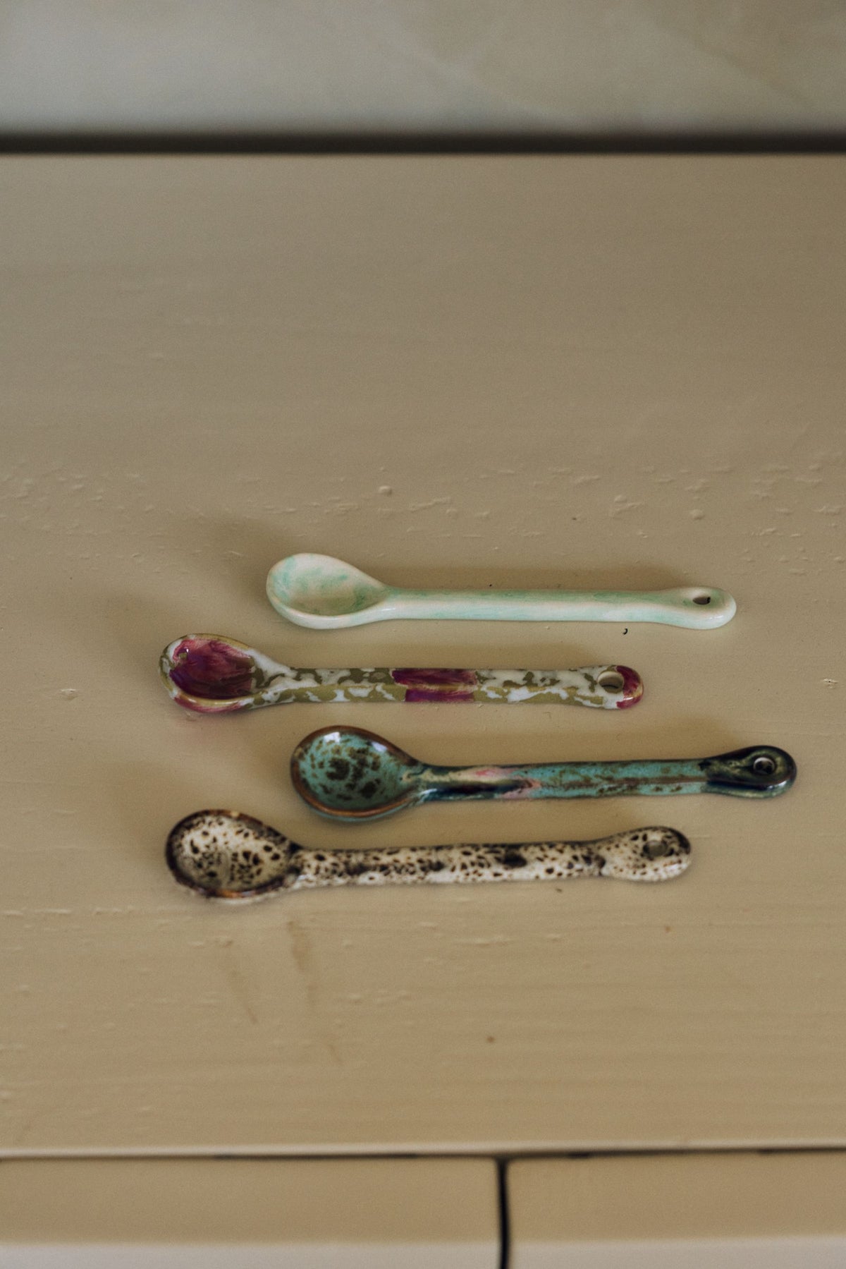 PRE-ORDER - HKLIVING - 70s ceramics: Lepels set van 4 - Marine