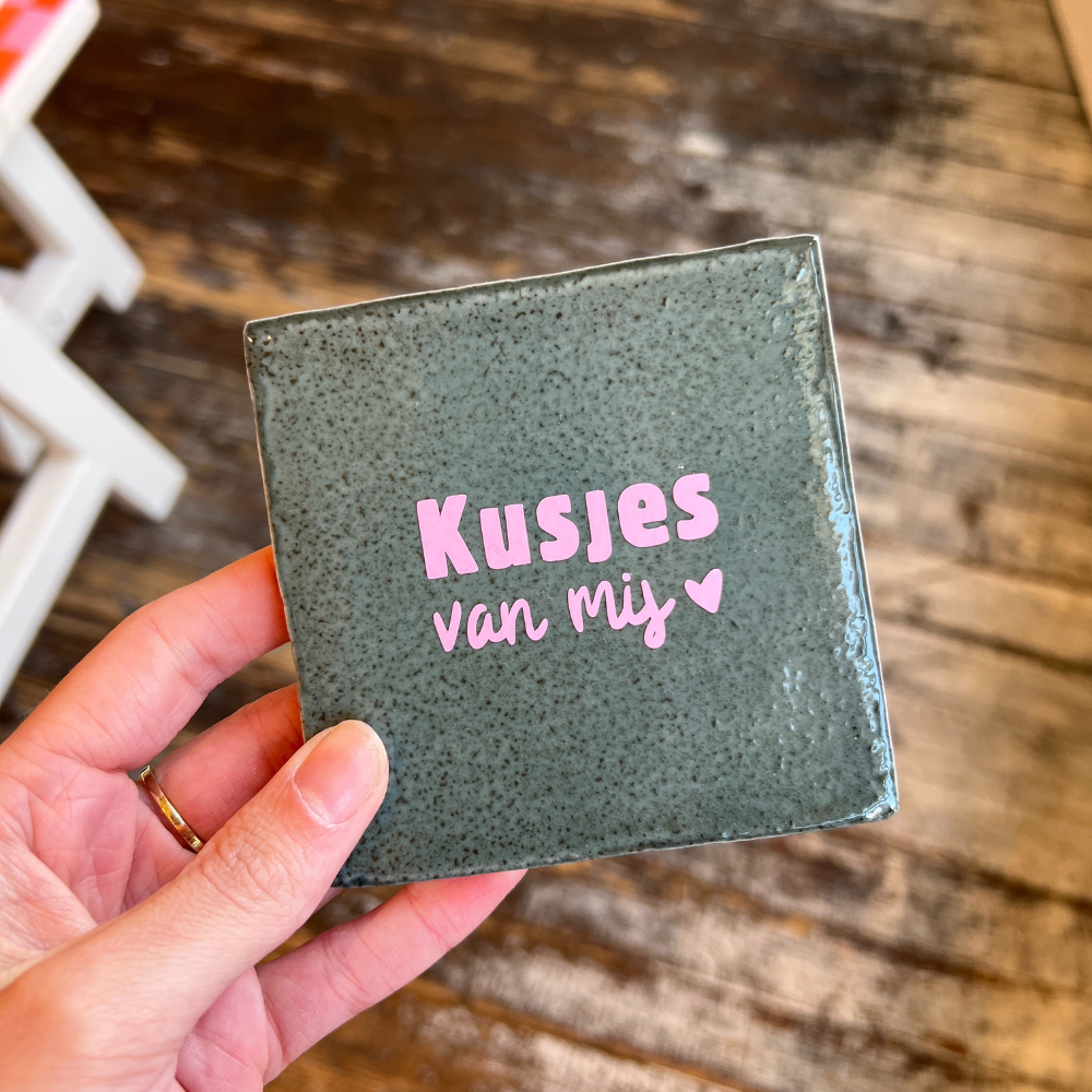 Tegeltje - Kusjes van mij