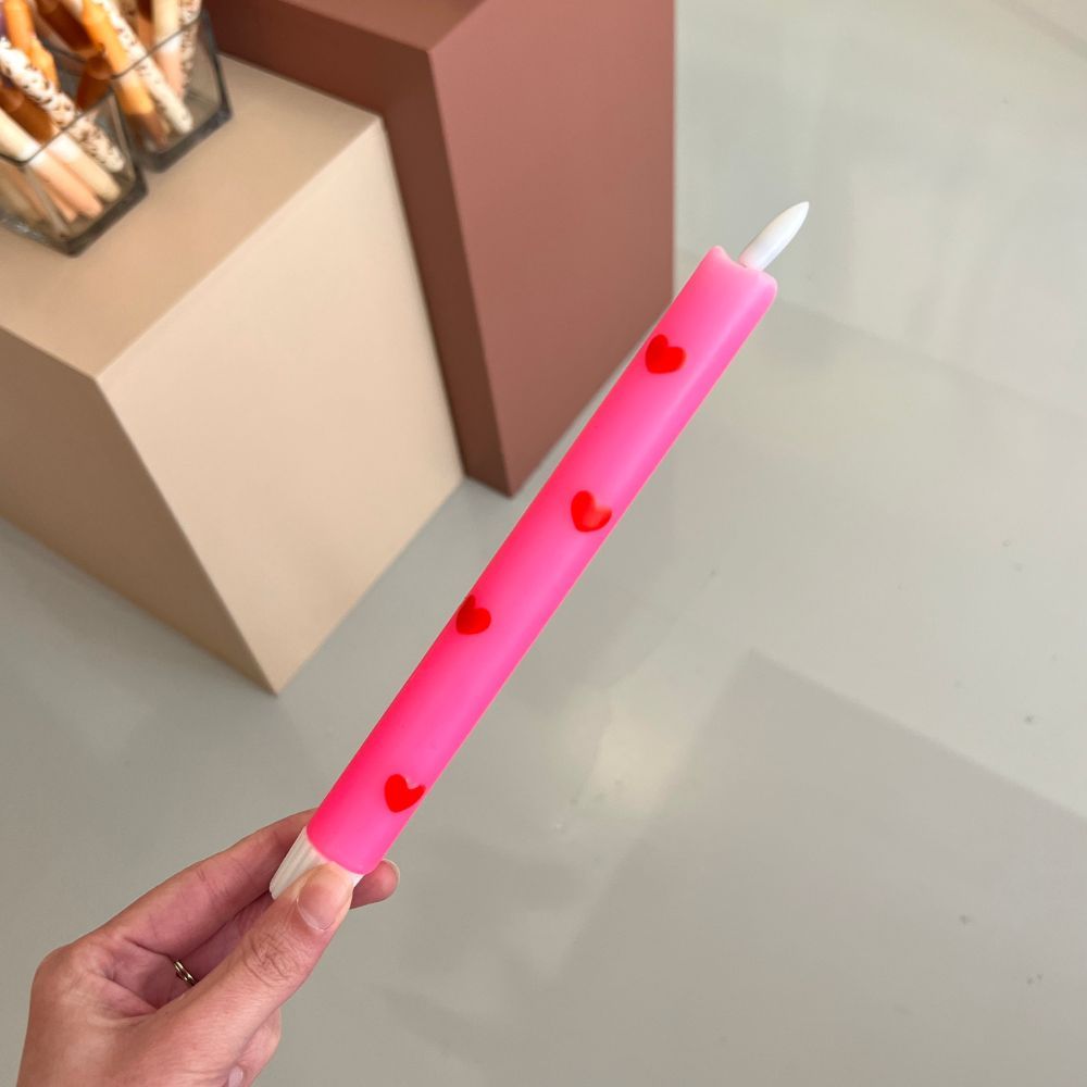 Led Kaars - Hartjes neon roze/rood