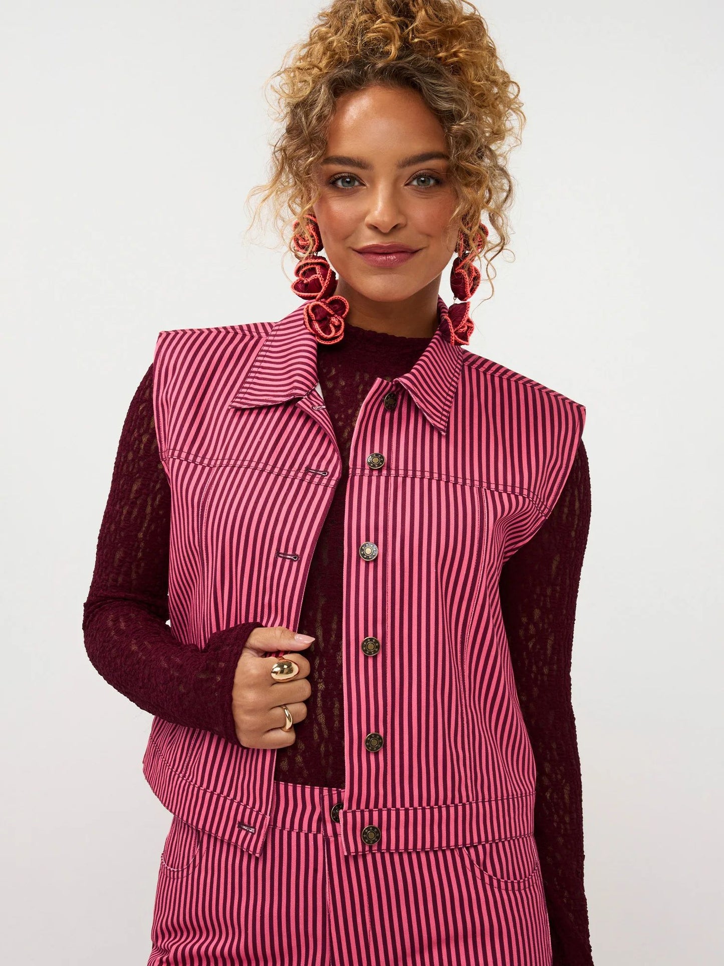 Ydence | Gilet Marit | Coral pink/burgundy