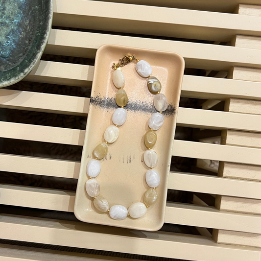 Ketting - Ovale kralen - Beige/wit