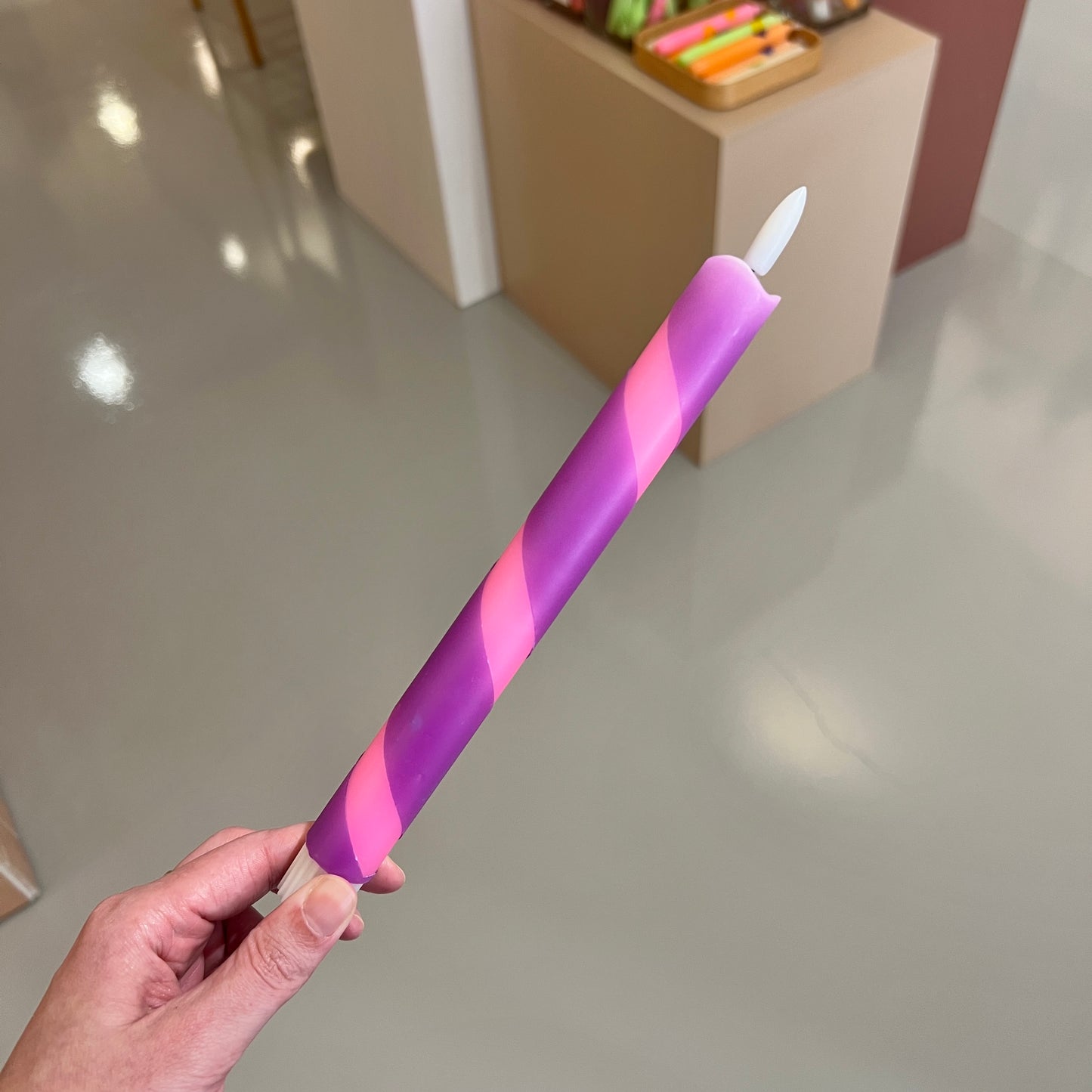 Led Kaars - Swirl Paars/Roze