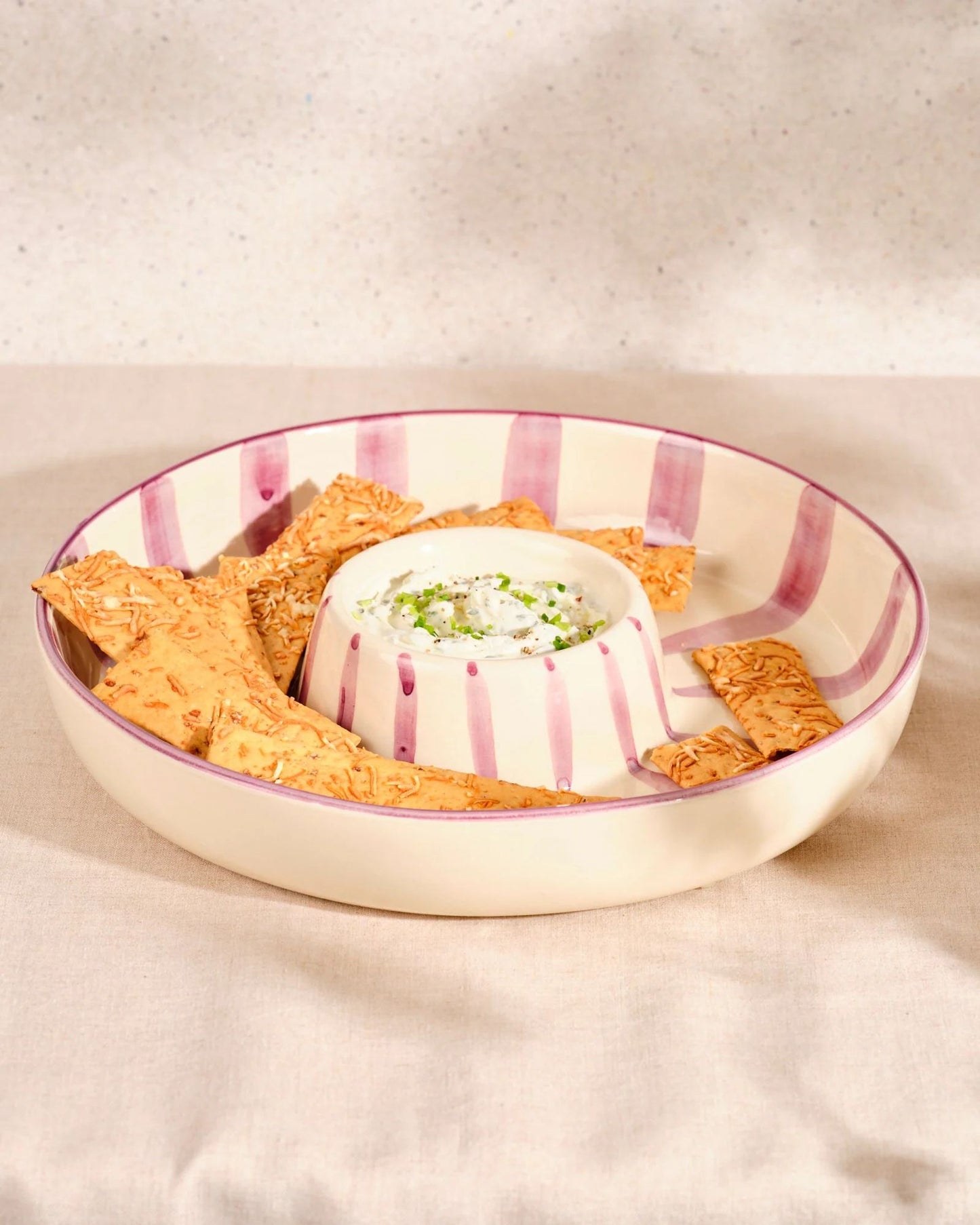 Nine Kitchenware - Chip 'n dip bowl - Bobby