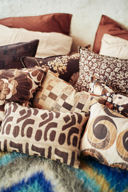 HKLIVING - Silk cushion rustic