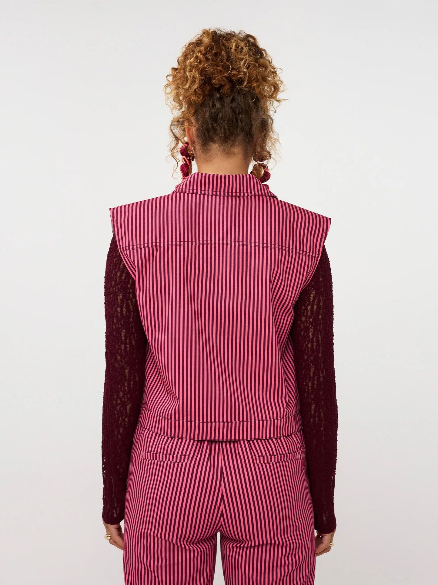 Ydence | Gilet Marit | Coral pink/burgundy