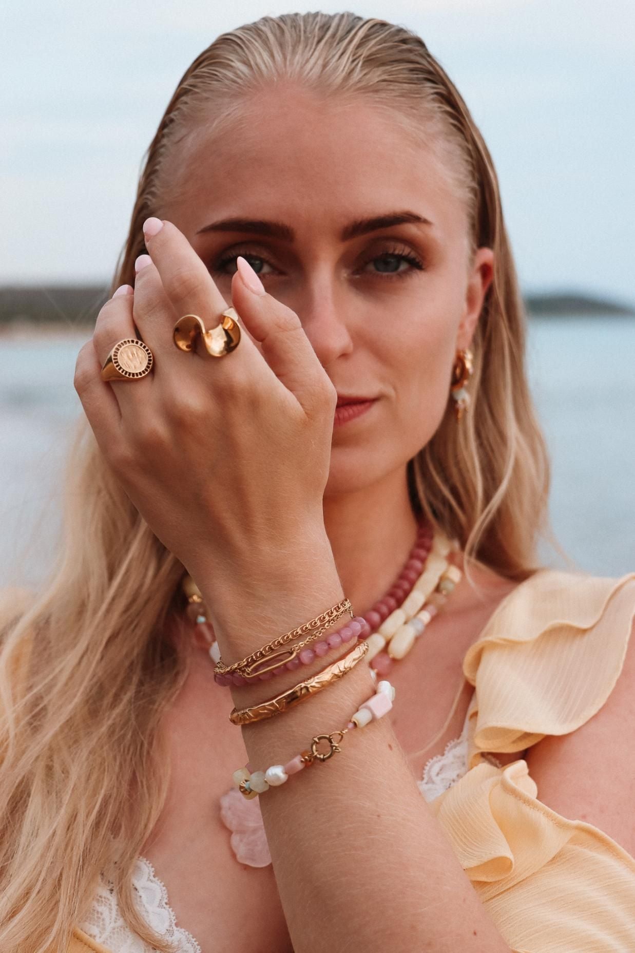 Label Kiki - Pink snake bracelet gold